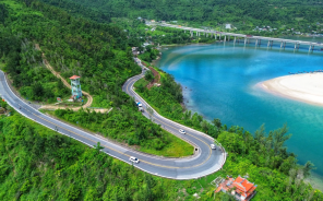 Lang Co Beach: An Ideal Coastal Retreat Near Hue And Da Nang