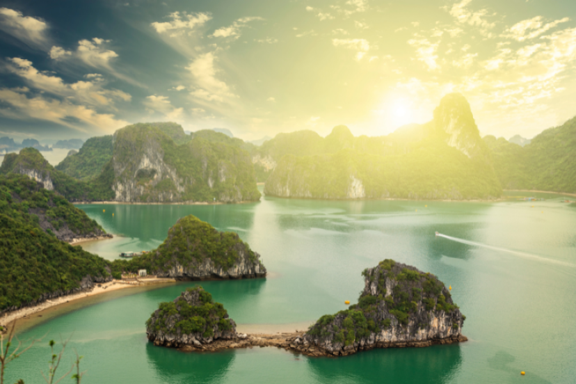 Viet Nam Seeks Domestic Fillip To Tourism Industry