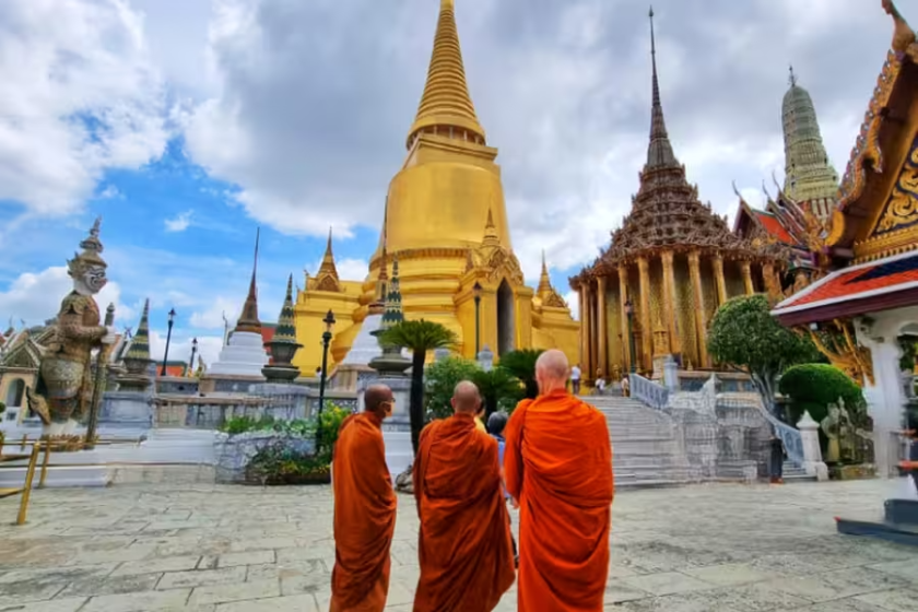 DÉCOUVERTE DU ROYAUME DE SIAM 