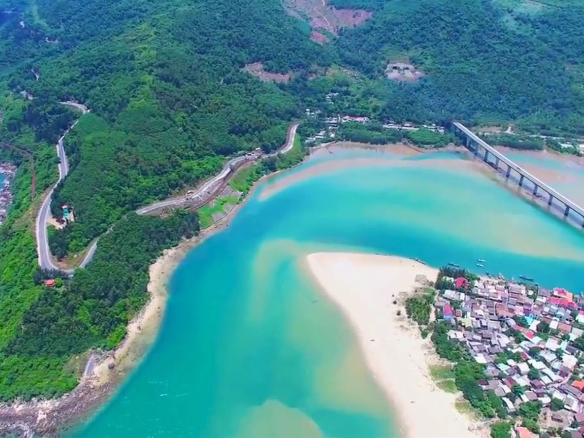 6-Most-beautiful-beaches-in-Vietnam-to-visit-in-2026